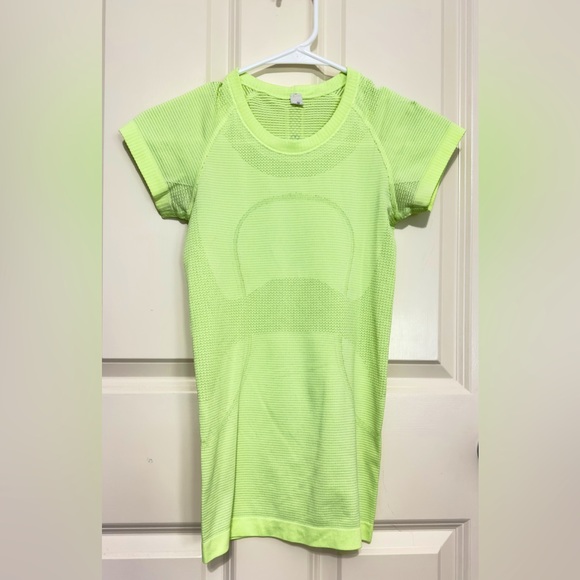 lululemon athletica Tops - Lululemon swiftly tech short sleeve shirt in neon yellow